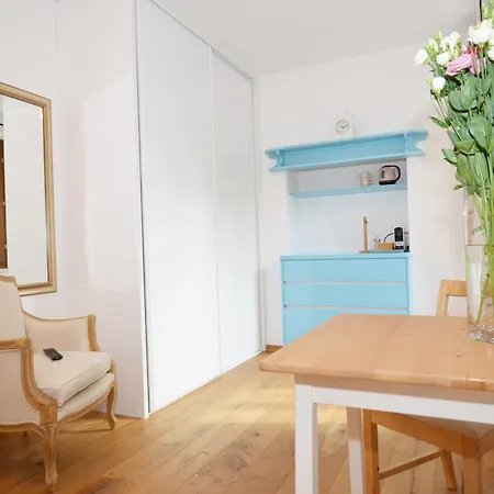 Casa Degli Artisti Guest house