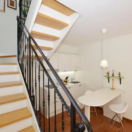 Casa Degli Artisti 3*