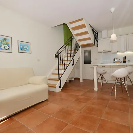 Casa Degli Artisti 3* Rovinj