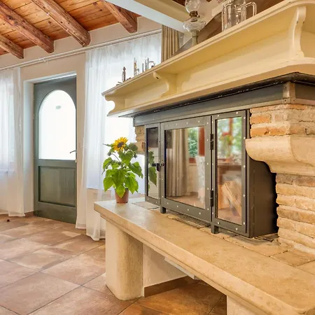 Гостевой дом Casa Degli Artisti Ровинь