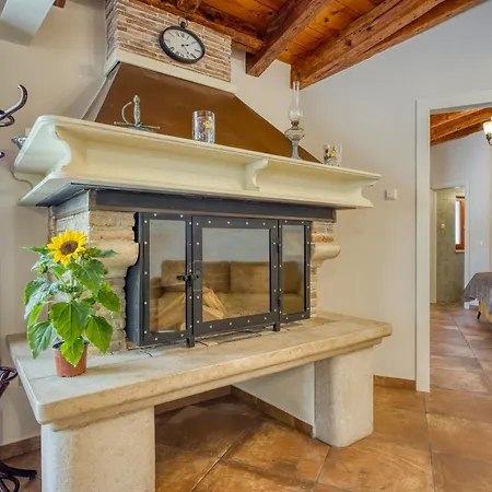 Casa Degli Artisti