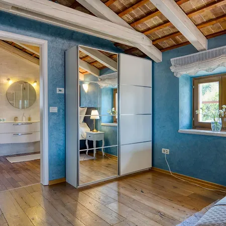 Casa Degli Artisti 3*