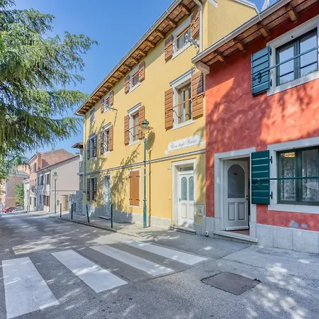 Casa Degli Artisti 3*