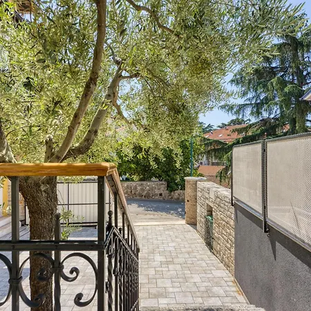 Casa Degli Artisti 3* Ровинь